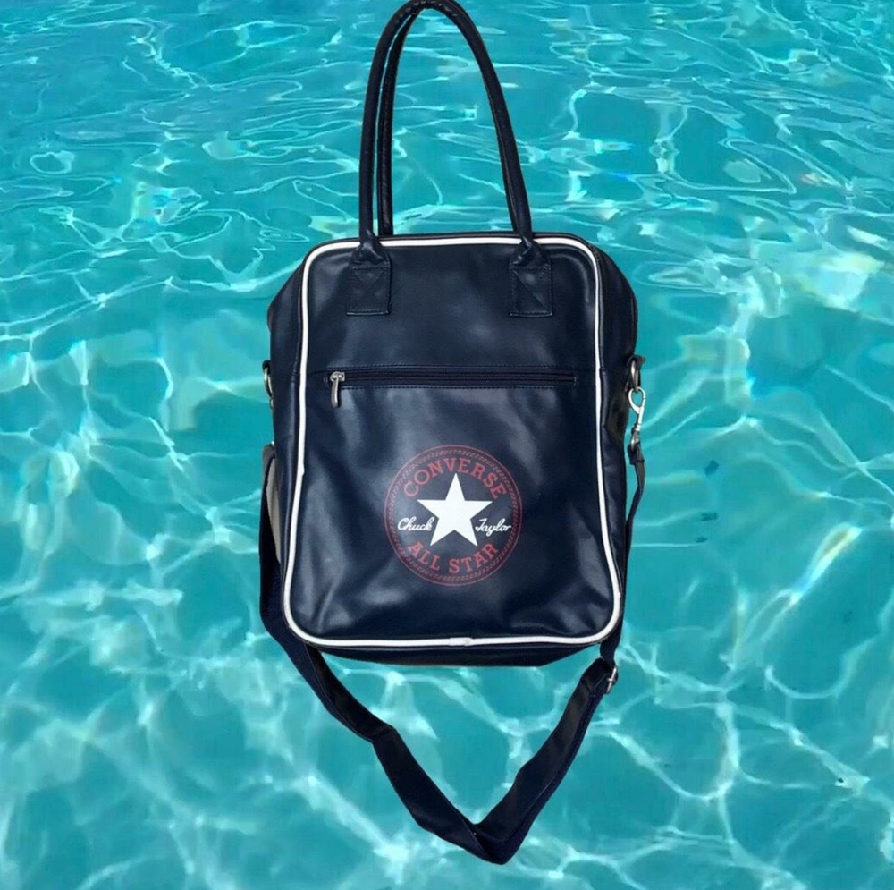 Converse vintage crossbody leather bag